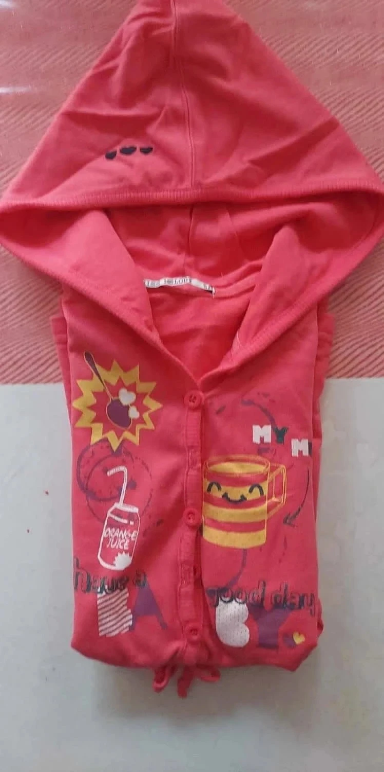Hooded jumpsuit 5 years old – photo 2